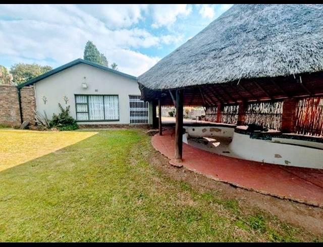 4 BEDROOM HOUSE FOR SALE IN RIDGEWAY